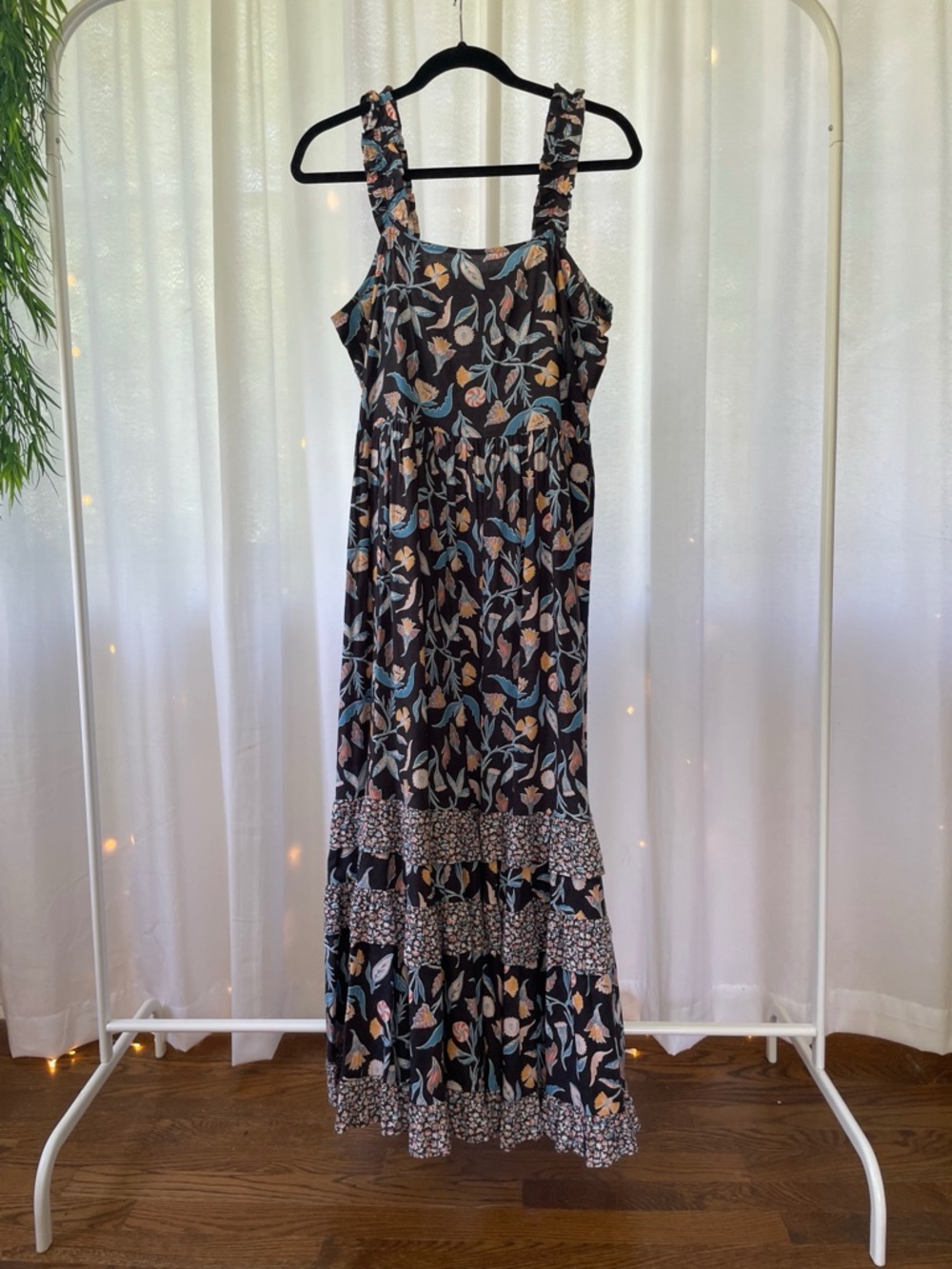 Boho Floral Midi Dress Size M | Universal Thread | Tiered Summer Dress